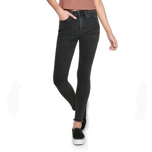NWT SO High Rise Jeggings